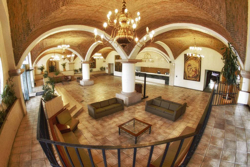Hotel Gran Plaza&Convention Center Guanajuato Esterno foto